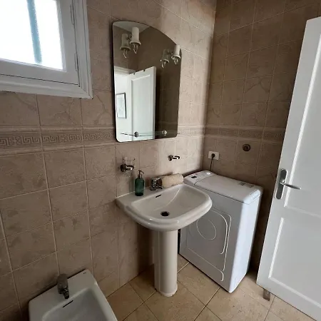 Oasis Blue - Beautiful 1 Bedroom On Private Complex With Pool