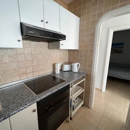 Apartment Oasis Blue - Beautiful 1 Bedroom On Private Complex With Pool *